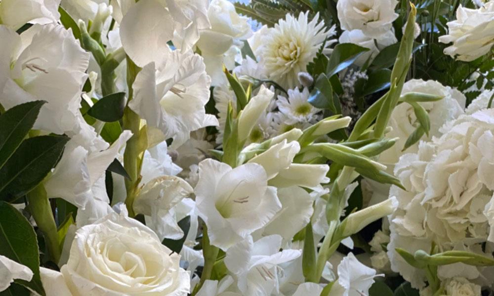 All White Wedding Floral Style Advice - The Green Room Flower Company