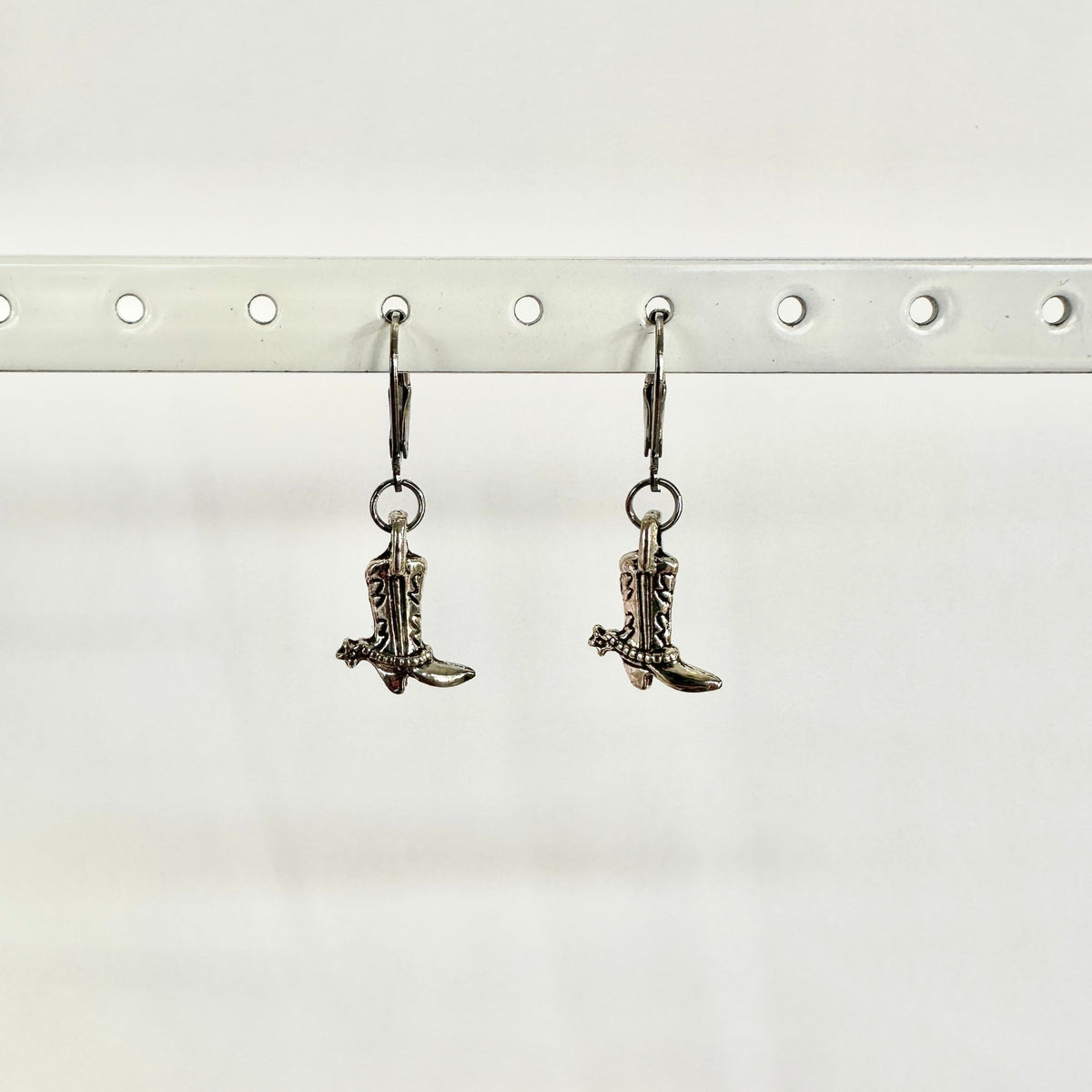 Bloom Earrings - Beads x Meg - The Green Room Flower Company