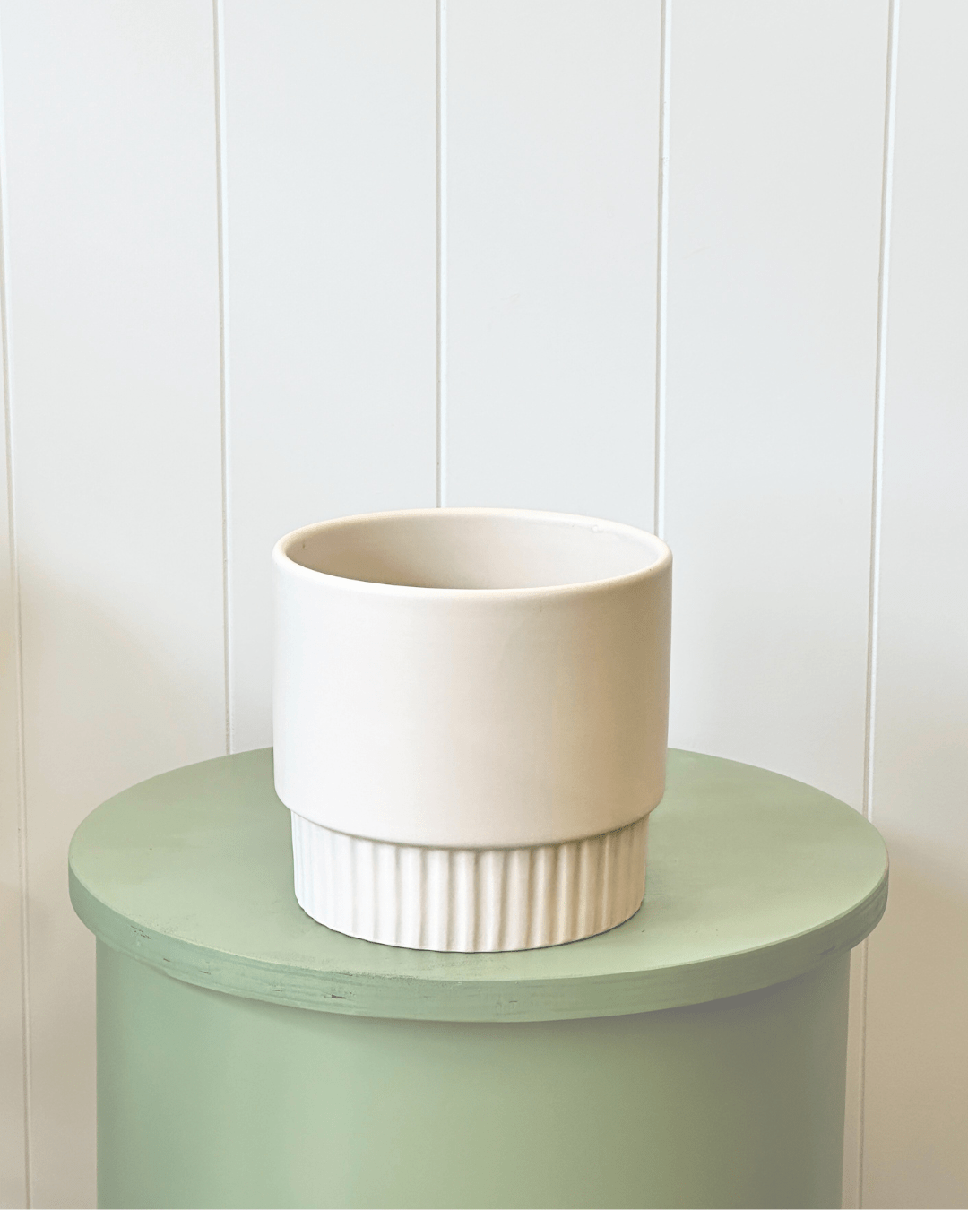 Klara White Ceramic Pot - The Green Room Flower Company