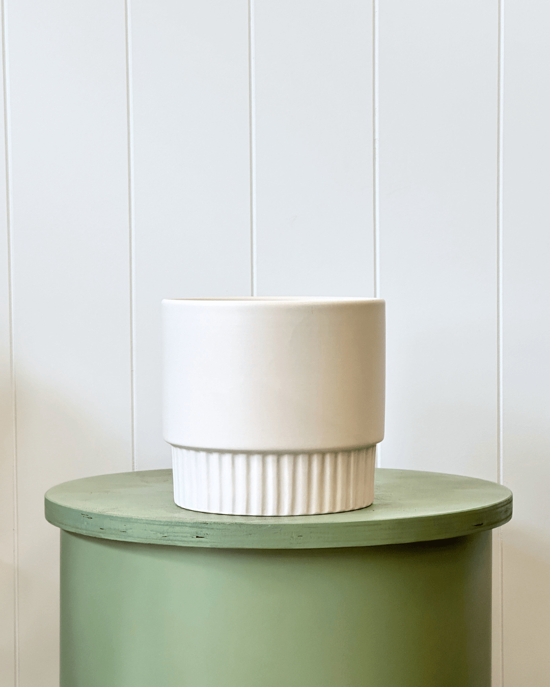 Klara White Ceramic Pot - The Green Room Flower Company