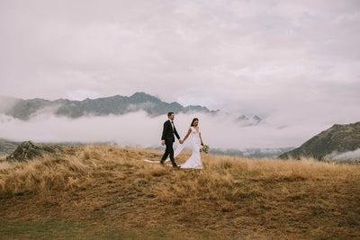 FEATURE WEDDING || Amy + Simon's High Country Nuptials