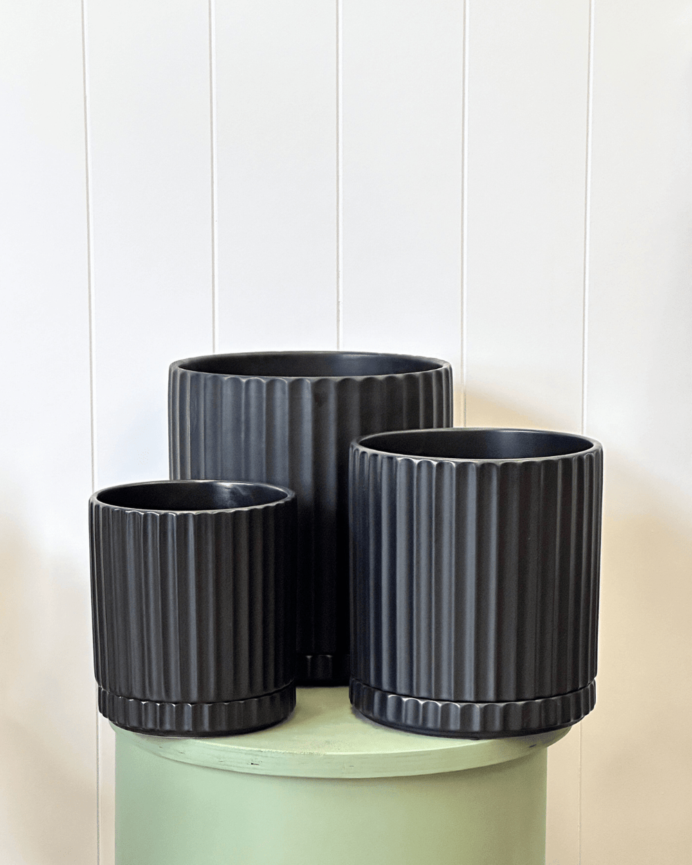 Athens Black pot and saucer - The Green Room Flower Company